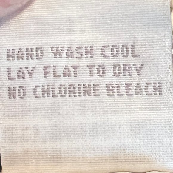 Intricate Design! HEIRLOOMS Hand Knit Ski Village Christmas Holiday Swea… - Picture 13 of 13